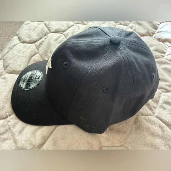 Men's Chicago White Sox New Era x Fear of God Black 9FORTY Adjustable Hat - Picture 5 of 11